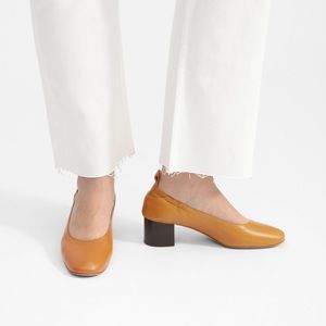 Everlane Day Heel in Honey Leather